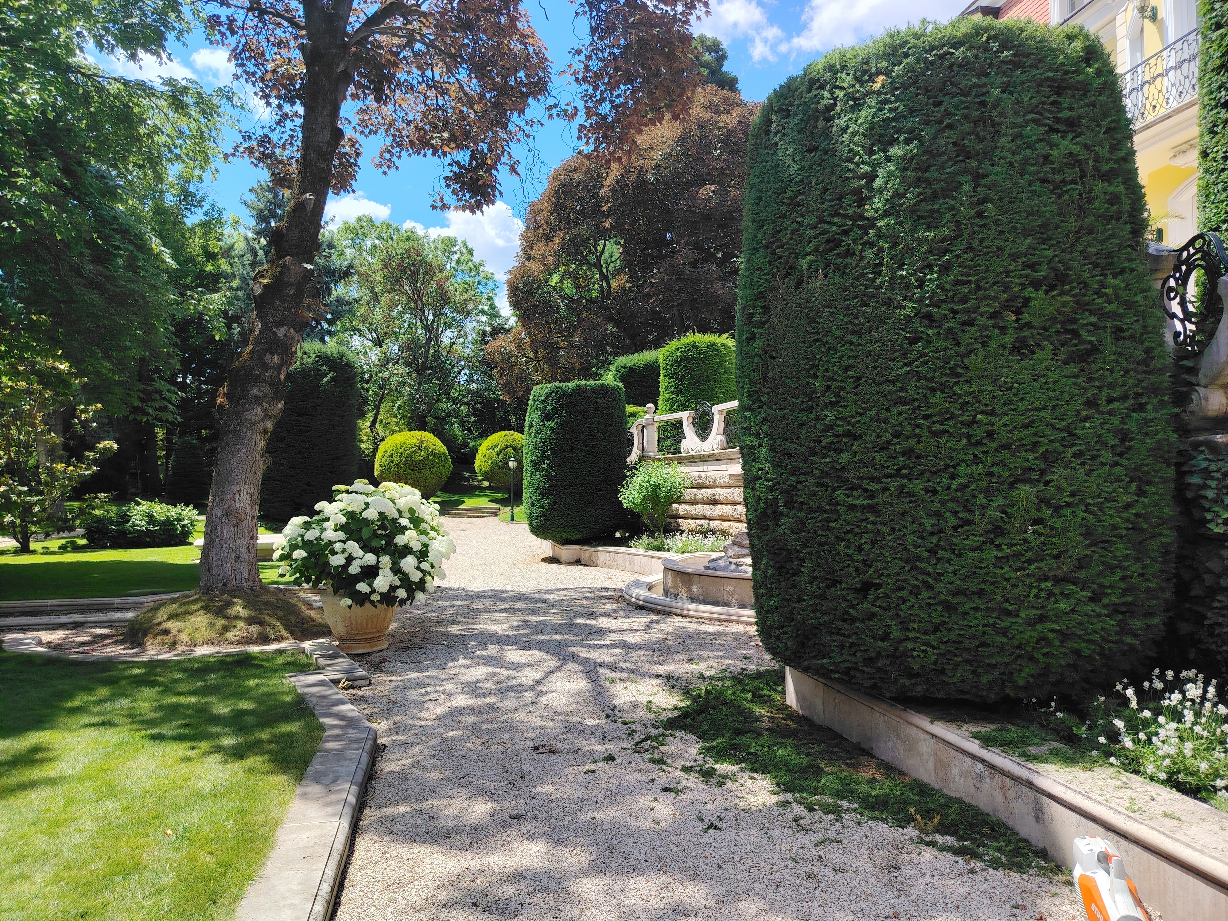 Garden work gallery image